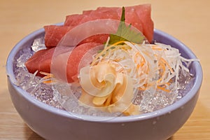 A bowl of tuna sashimi.