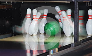Bowling game