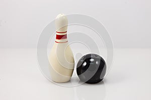 Bowling pin and ball salt and pepper shaker