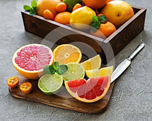 box with citrus fresh fruits