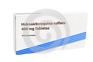 Box of hydroxychloroquine sulphate tablets 400 mg artistic rendering. Text in Spanish Hidroxicloroquina sulfato 400 mg Tabletas