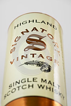 Box of SIGNATORY single malt scotch whisky