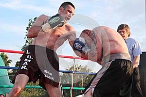 Boxer Luca Tassi vs Sandor Ramocsa match