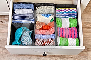 Boxes for separate storage of linen in a drawer