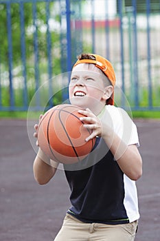 Boy going to throw ball