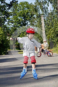 Boy roller - blading photo