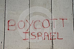 'Boycott Israel' graffiti on Israeli separation wall