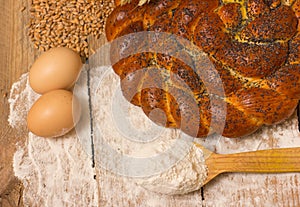 Braided bread and ingredients