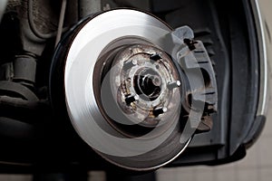 Brake disc and brake pads