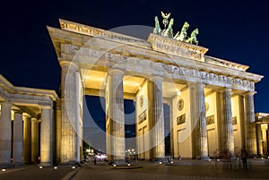 Brandenburger Tor in Berlin at night