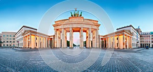 Brandenburger Tor (Brandenburg Gate) panorama, famous landmark i