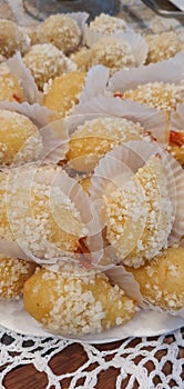Brasilian party food: mani shrimps photo