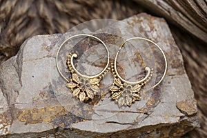 Brass Indian earrings in spiral shape