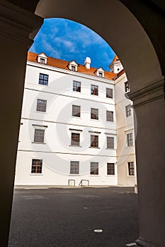 Nádvorie Bratislavského hradu