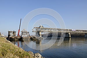 The Bratislava Stary most bridge demounting