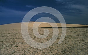 Brazil/Maranhao: The giant sanddunes at Ze do Lago Balei