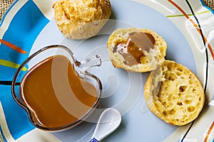 Brazilian cheese bread with creamy dulce de leche