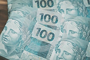 Brazilian money, Hundred reais banknotes