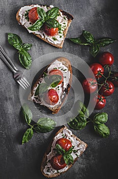 Bread cheese spread baked tomato
