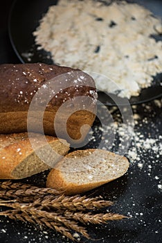 Bread composition with wheats