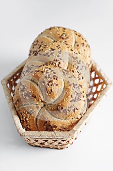 Bread with flax-seeds