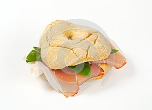 Bread roll (friselle) with Schwarzwald ham