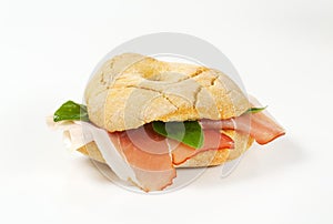 Bread roll (friselle) with Schwarzwald ham