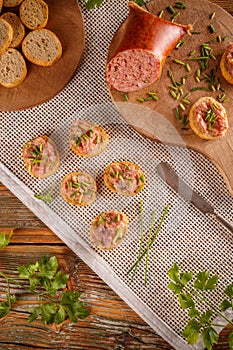 Bread and tea sausage