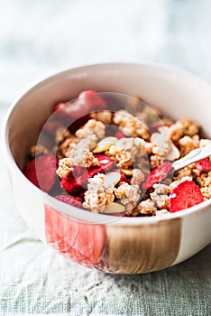 Breakfast with cereals and lyophilized strawberries