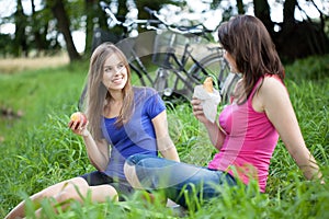 Breakfast on a green glade