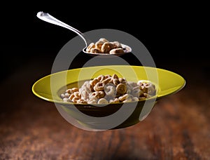 Breakfast Oat Cereal Rings