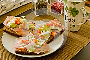 Breakfast sandwich tea