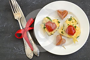 For Breakfast on Valentine`s Day can be omlette