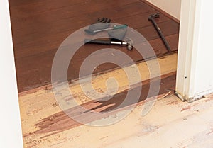 Breaking up a solid wooden floor