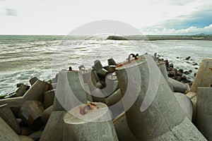 Wave breaker photo