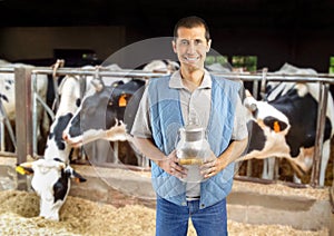 Breeder holding a milkmaid photo