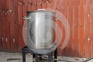 Brewing pot and burner