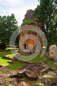 Brick Sanctuary, Bakong temple, Roluos Group, Siem Reap, Cambodia. First of the large mountain temples. Circa Late 9th century