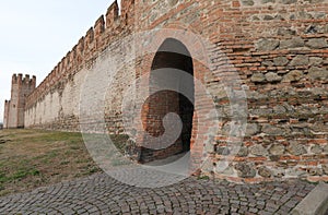 brick wall of the walls used in the Middle Ages to defend the to