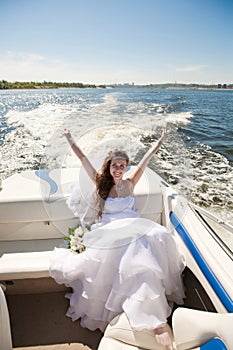 Bride on the boat