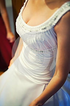 bride cleavage