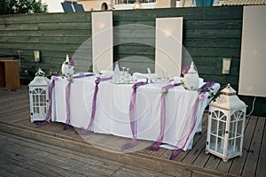 The bride and groom are expected at this magnificent table at a