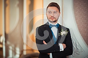 Bridegroom preparing for the wedding