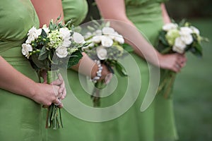 bridesmaids bouquets photo