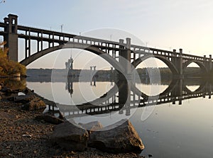 The bridge across the Dnieper River in Zaporizhzhy