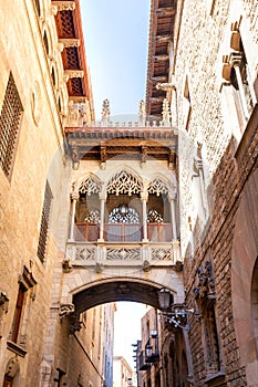 Bridge at Carrer del Bisbe in Barri Gotic, Barcelona photo