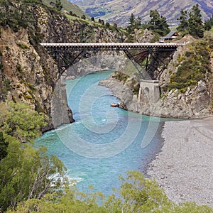 Bridge over the Hanmer river, New Zealand`s south island