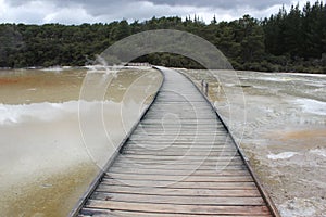 Bridge over the thermal lake