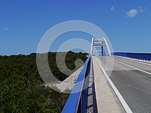 The bridge over the Zdrelae strait