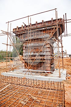 Bridge pier construction